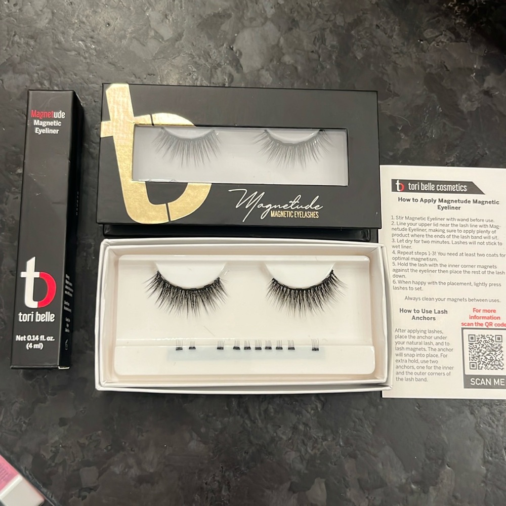 NIB Magnetic Eyelashes, two sets! Includes brown magnetic eyeliner and anchors